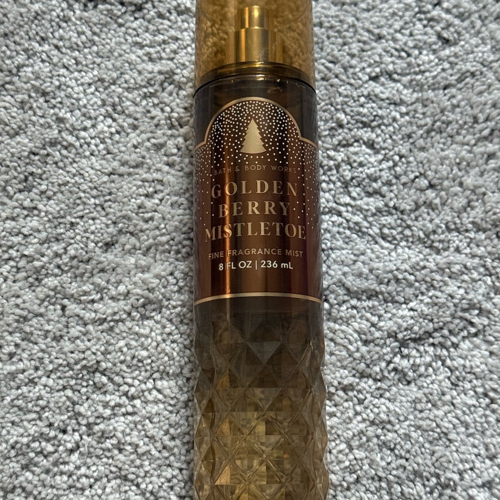 Bath & Body Works Golden Berry Mistletoe Mist - Gold and Brown